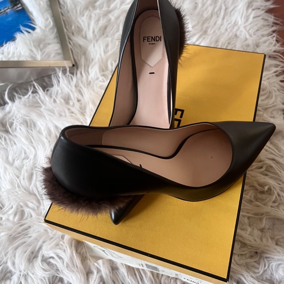Fendi pumps